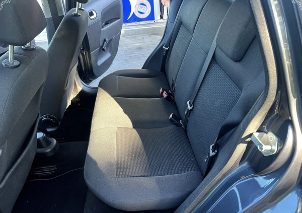 Ford Fiesta cena 10900 przebieg: 203000, rok produkcji 2006 z Gdańsk małe 379